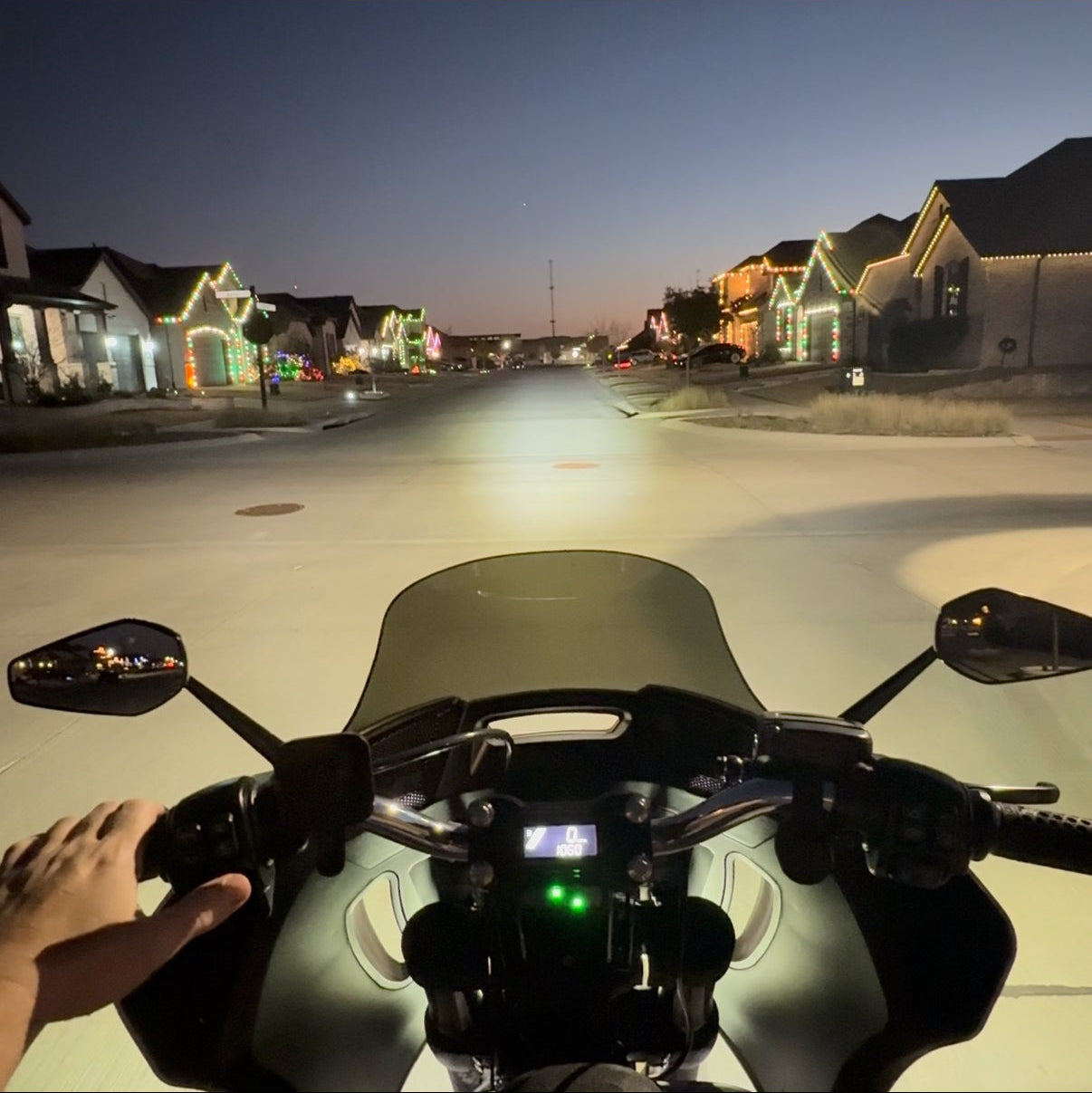 Boogie Co Aux Light Bar for FXLRST on/off video